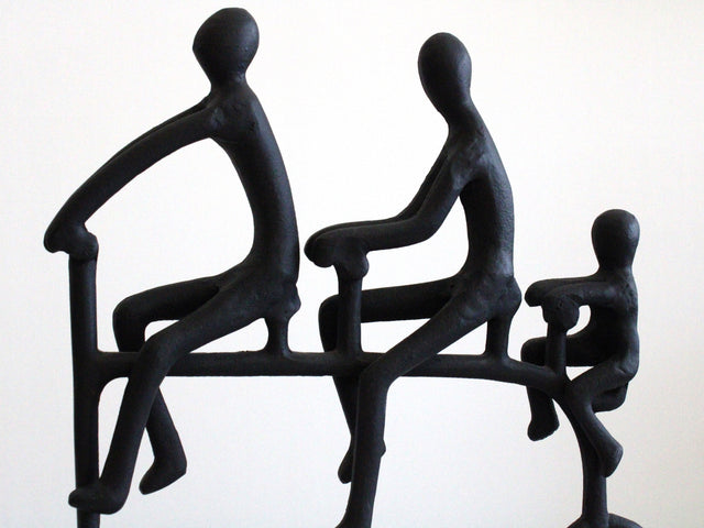 Escultura Ciclistas color negro