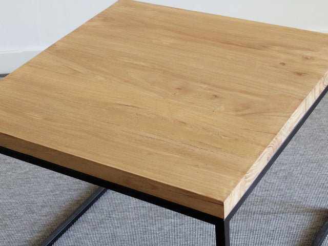 Mesa auxiliar Burkina